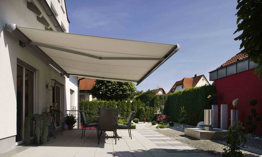 Article image for 4 Questions You Need To Ask Before You Purchase Folding Arm Awnings